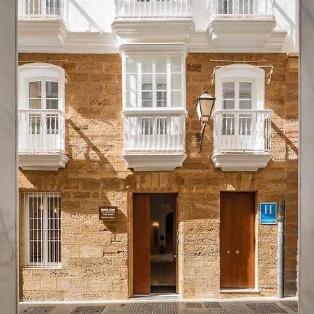 Bypillow Casa Gades 2*