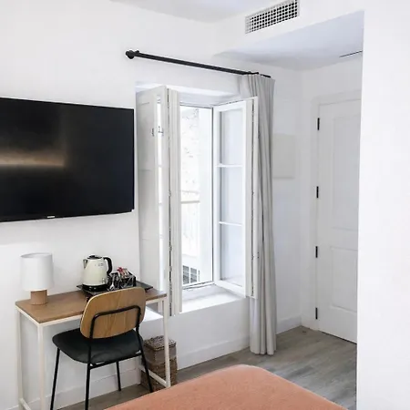 Bypillow Casa Gades 2* קדיז