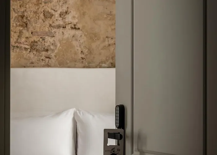 בית הארחה Bypillow Casa Gades 2*