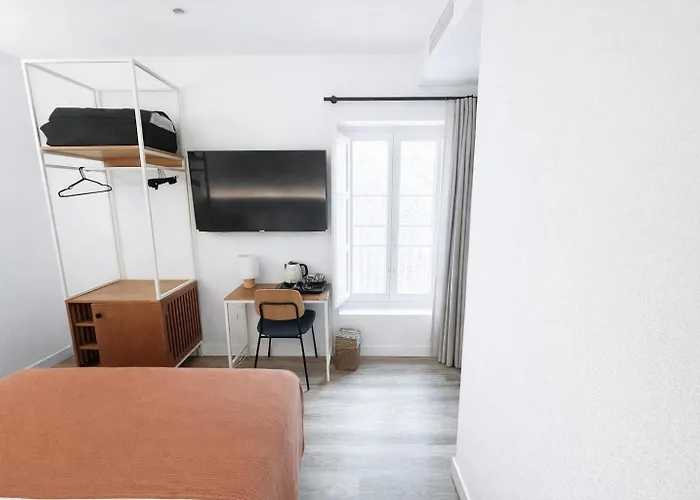 Konukevi Bypillow Casa Gades