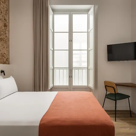 Bypillow Casa Gades 2*