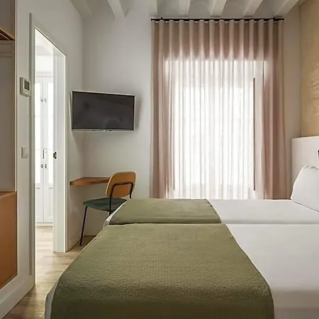 Guest house Bypillow Casa Gades 2*
