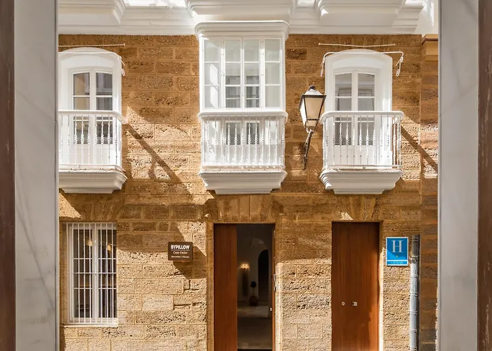 Bypillow Casa Gades 2*